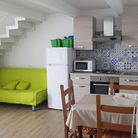 Monolocale Nonna Elena Villa Прочида Екстериор снимка