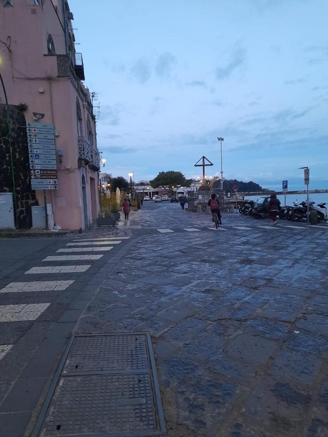 Monolocale Nonna Elena Villa Прочида Екстериор снимка