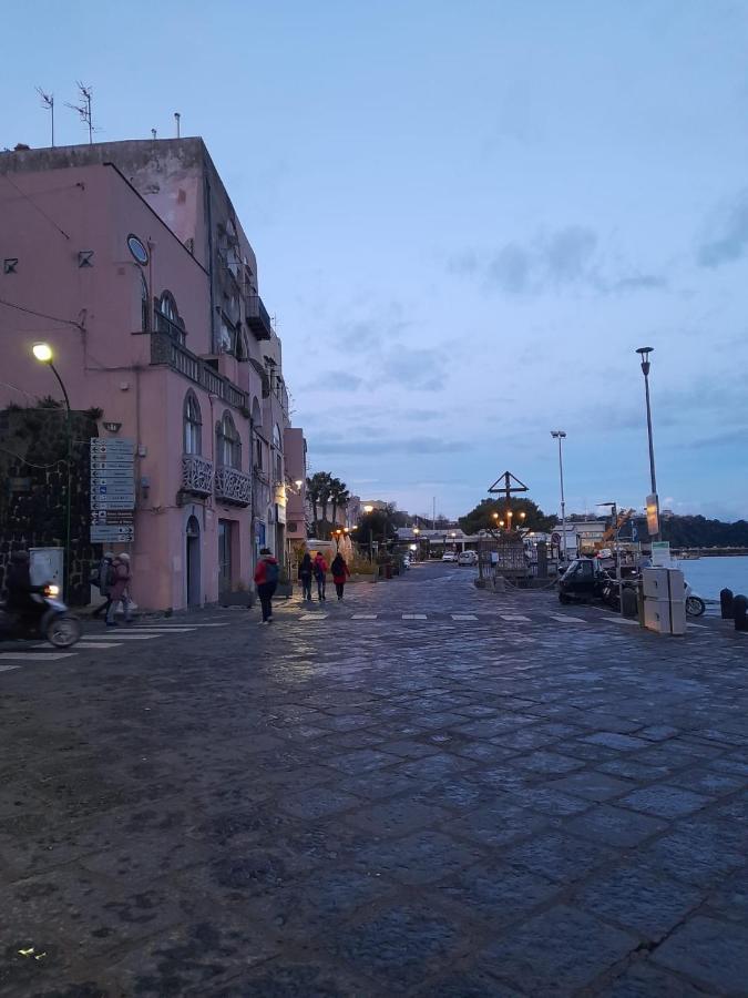 Monolocale Nonna Elena Villa Прочида Екстериор снимка