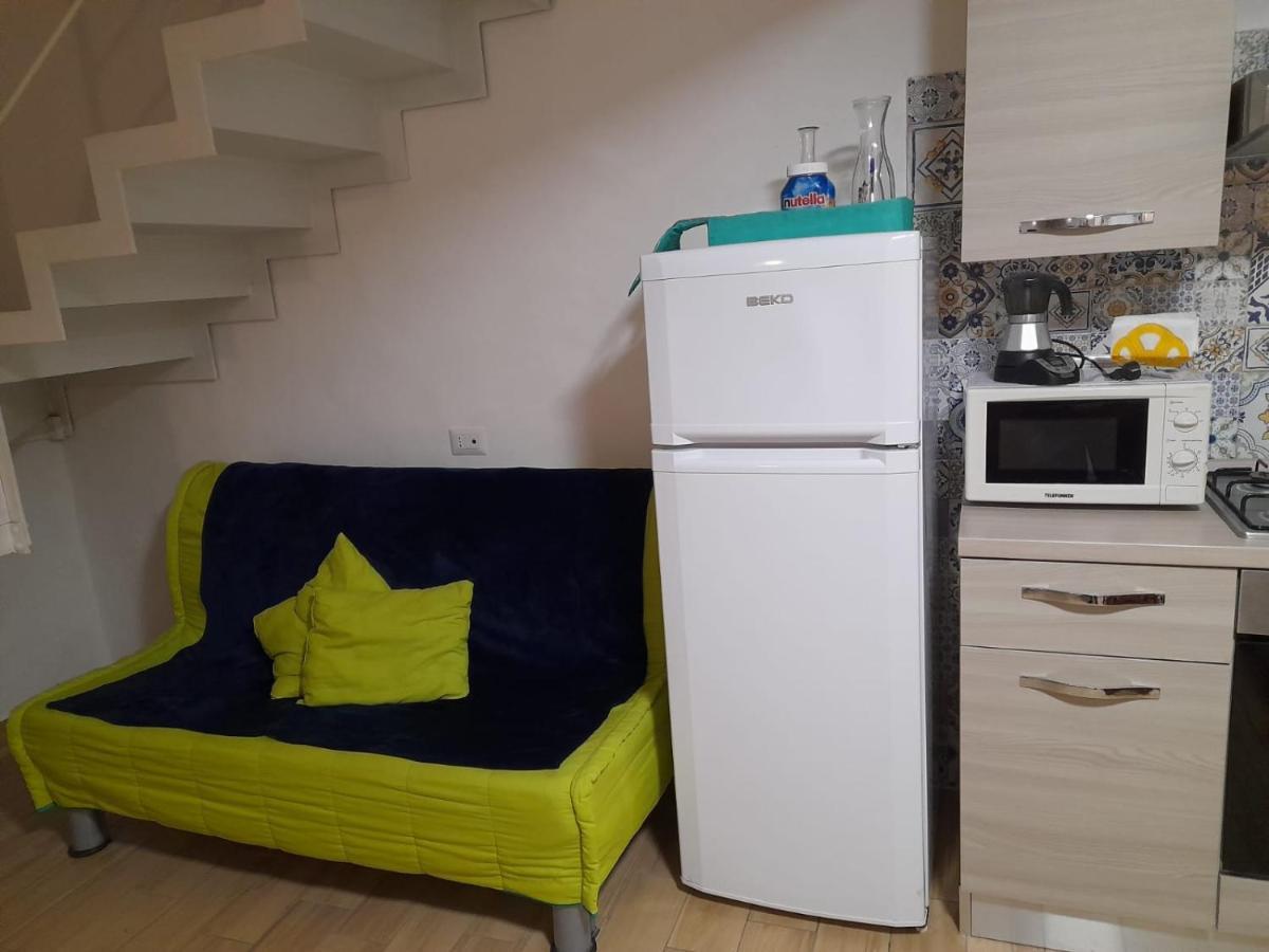 Monolocale Nonna Elena Villa Прочида Екстериор снимка
